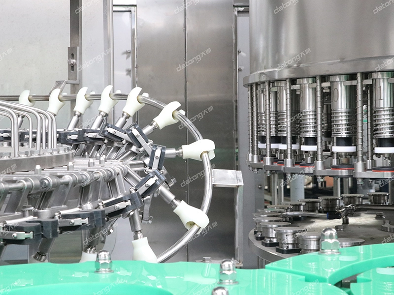 juice filling machine with gravity filling technology